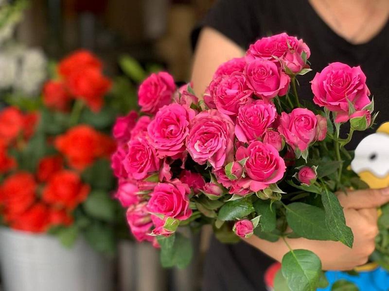 Hoa tươi dành tặng bạn gái