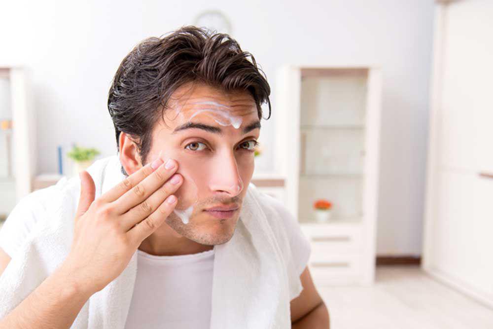 sữa rửa mặt chăm sóc nào dành cho nam