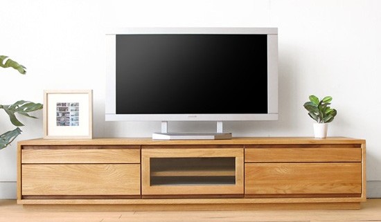 Tìm hiểu những ưu, nhược điểm của kệ tivi gỗ tự nhiên