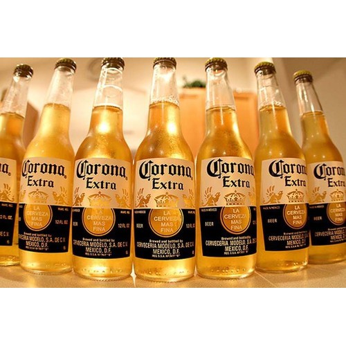 Thùng bia Corona Extra 24 chai 355ml của Mexico giá bao nhiêu tiền ?