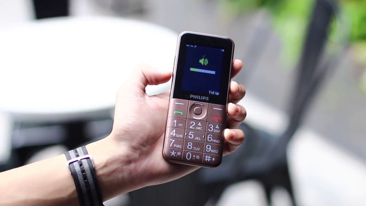 Điểm mặt 6 mẫu điện thoại Philips chính hãng, giá tầm trung được yêu thích