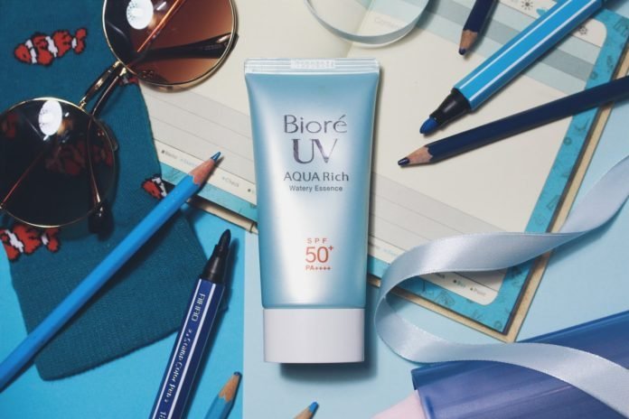 [HOT] Review kem chống nắng Biore Aqua Rich thần thánh nhất