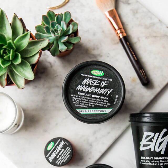 Review mặt nạ đất sét Lush Magnaminty được yêu thích nhất