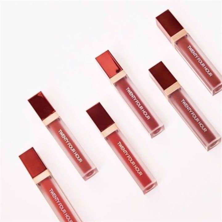 Review son kem lì phytotree chất lượng khiến nàng mê mẩn